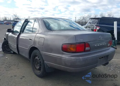 1995 Toyota Camry Le из США, поврежденный, VIN 4T1GK12E0SU108035
